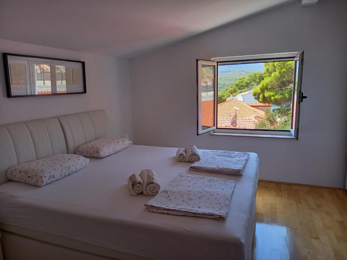 Apartman Marina Sa Parkingom Jelsa  Bagian luar foto