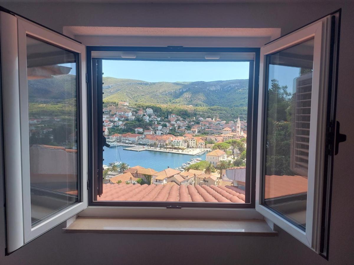 Apartman Marina Sa Parkingom Jelsa  Bagian luar foto