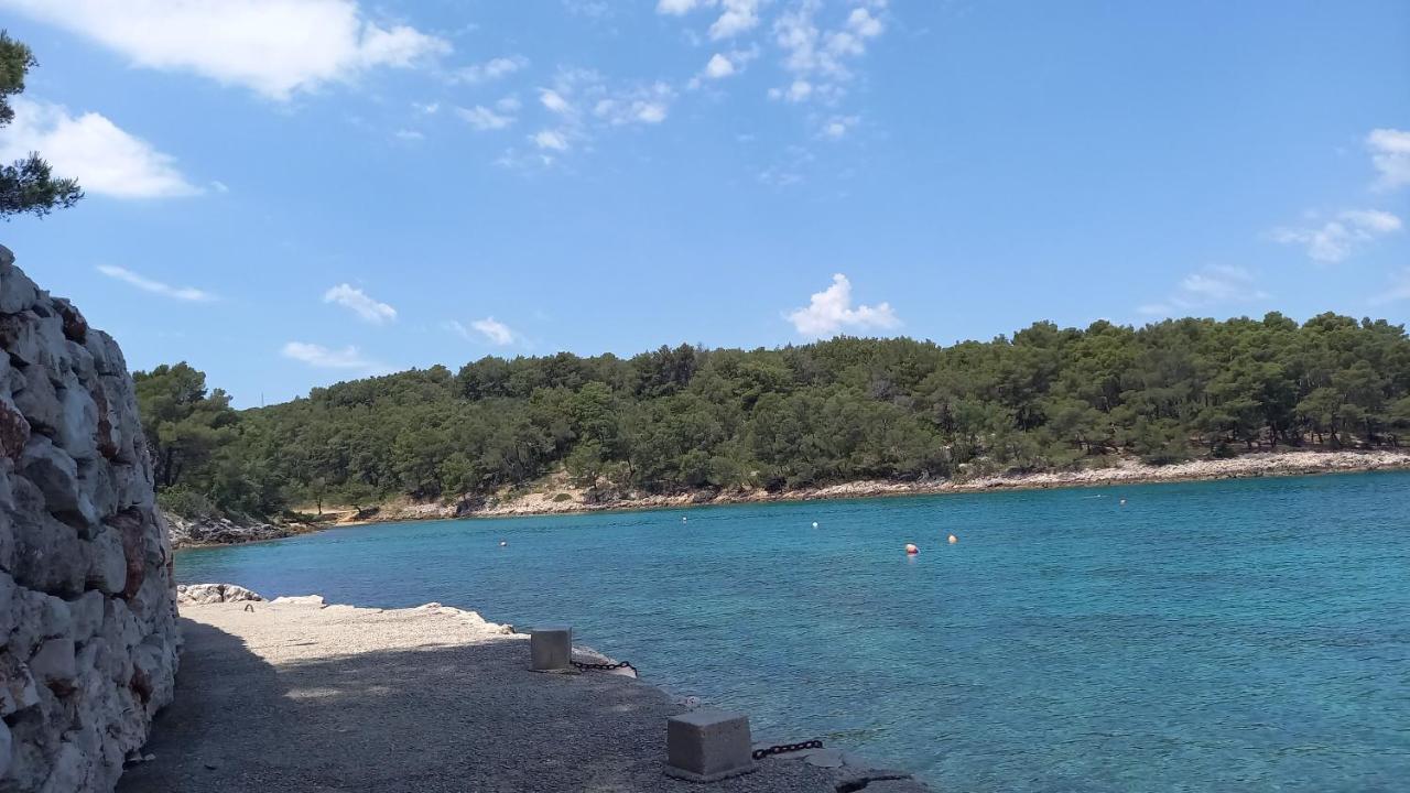 Apartman Marina Sa Parkingom Jelsa  Bagian luar foto